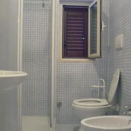 Marida House Media דירה ג'וליאנובה
